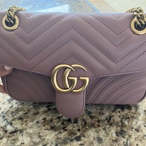 Beautiful fashion bag..
